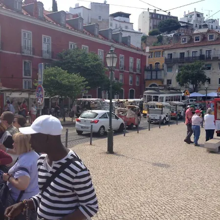 Апартаменты Little Alfama Town