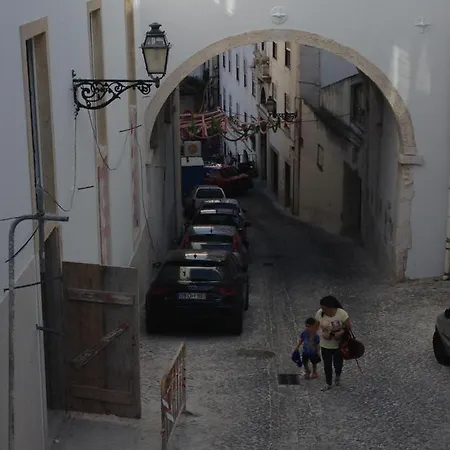 Little Alfama Town Apartment Lissabon