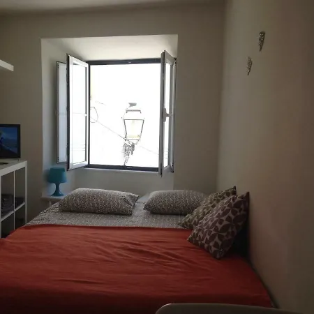 Little Alfama Town Apartman *